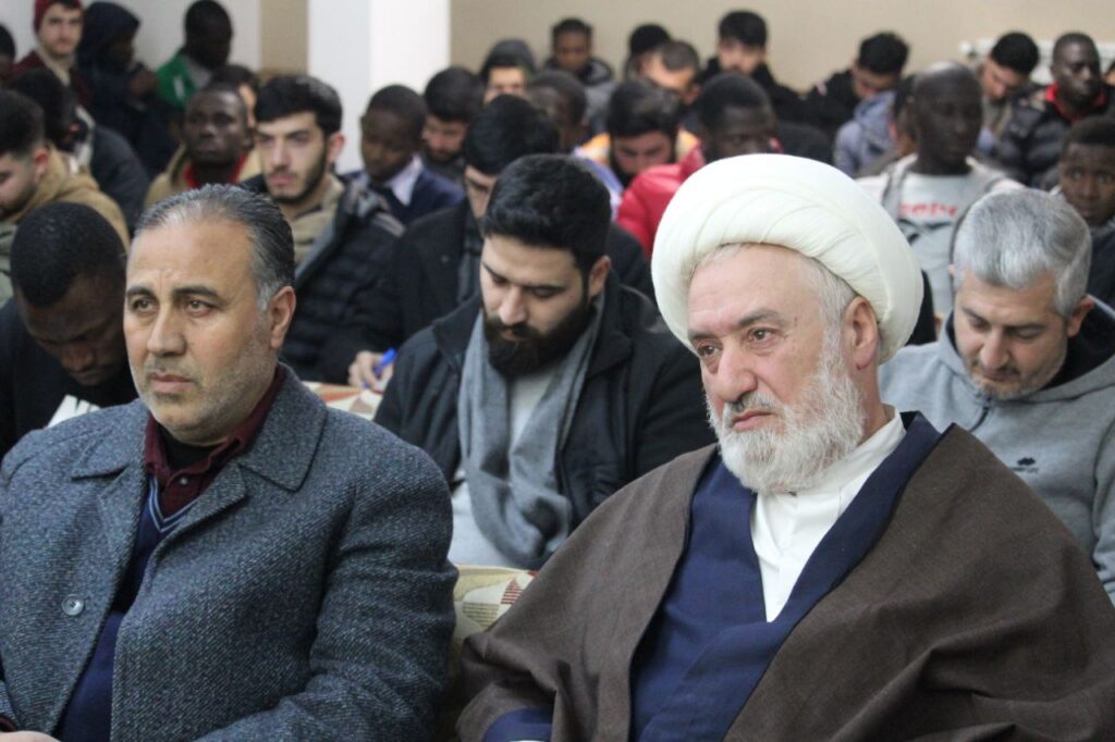 من أجواء محاضرة محاضرات في أصول البحث 